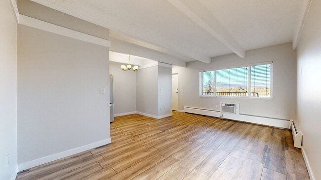 Photo - Adorable 1 bedroom condo with mountain views