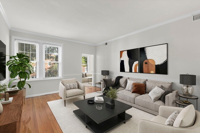 Photo - 6300 Southwood Ave