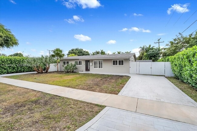 Photo - 10330 SW 51st St