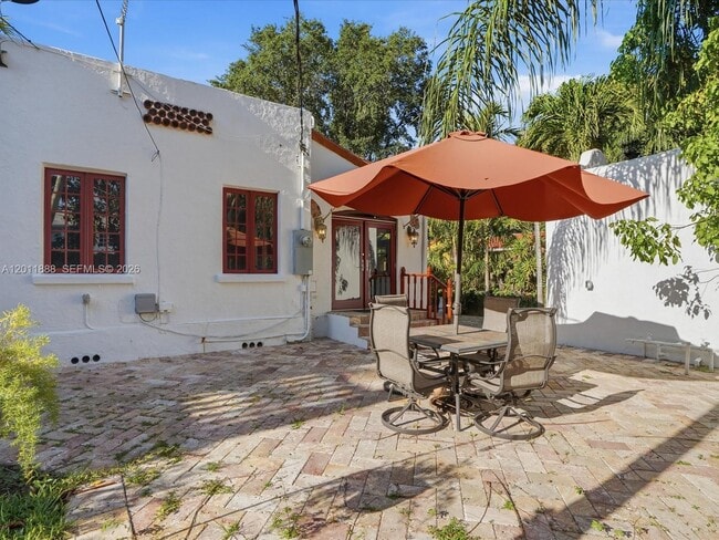 Photo - 1137 Asturia Ave