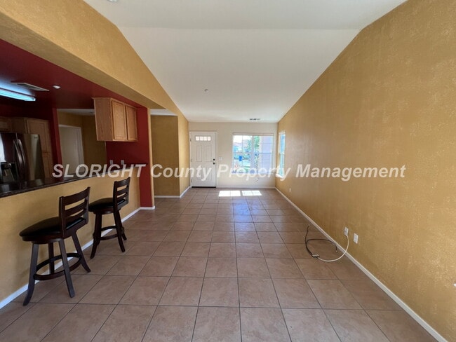 Photo - AVAILABLE MAY - 3 Bedroom / 2 Bathroom Home in Templeton