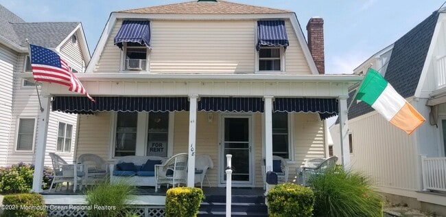 108 Lareine Ave