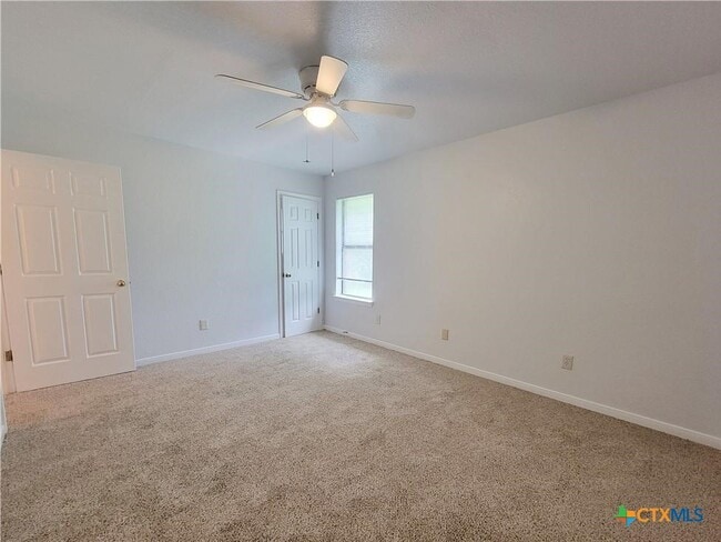 Photo - 4005 Hitchrock Dr