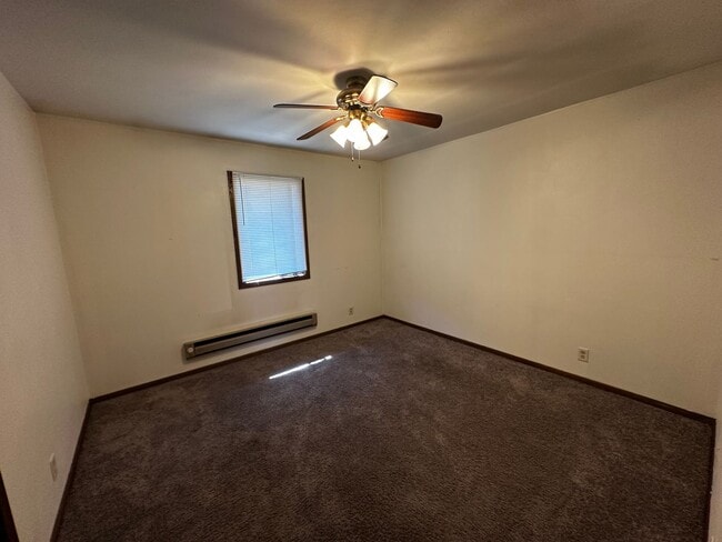 Photo - 5165 Cheney Dr Unit 5