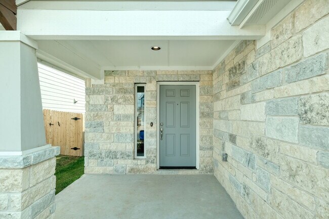 Photo - 216 Stone Cyn Dr