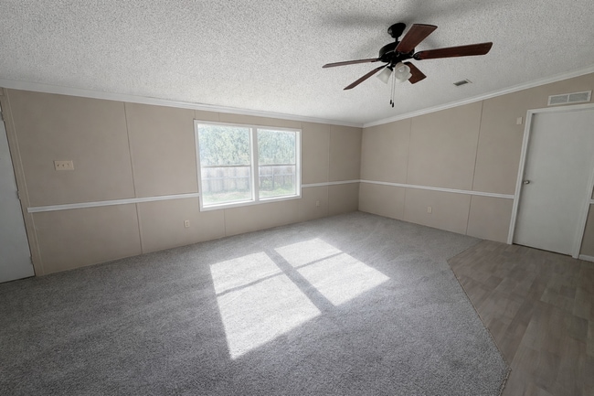 Photo - Freshly Updated Double-Wide Home in Quiet Community Unit 03