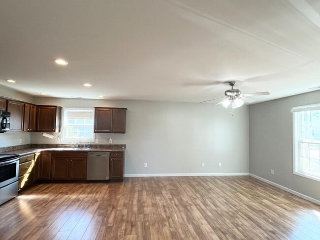 Photo - 2504 Overlook Rd
