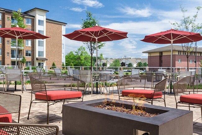 Four Seasons Apartments