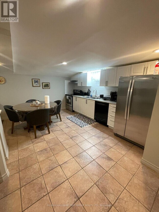 Photo - 1604 Middleton St