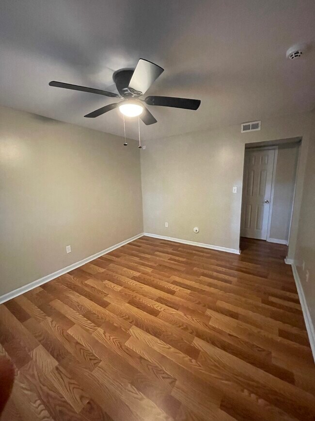 Photo - 1166 Booth Rd SW Unit 501