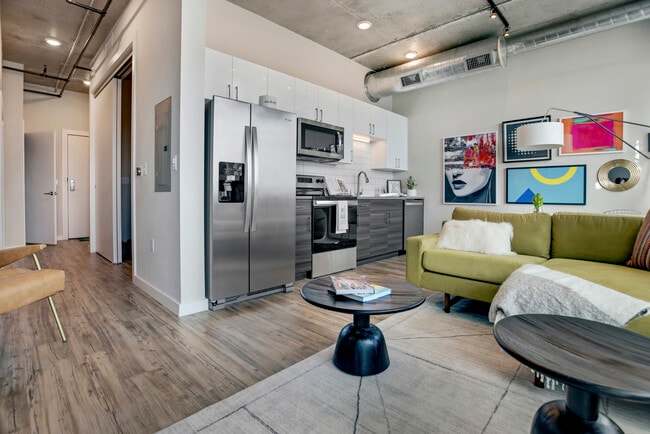 Photo - Vantage St. Pete