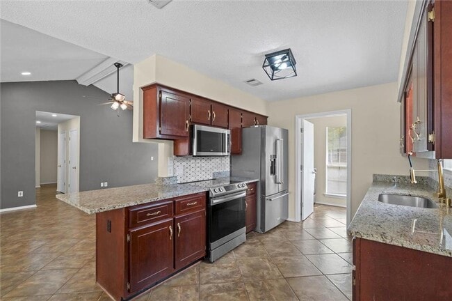 Photo - 1469 Homestead Dr S