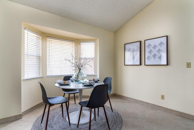 Photo - Beautiful 3 bedroom home in Clovis!