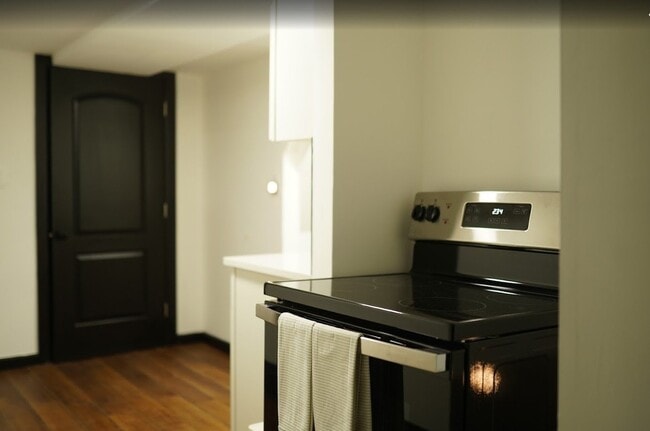 194-08 116th Ave Unit B2