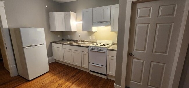 223 W Locust St Unidad 1