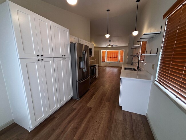 Photo - 5941 Corinth Dr