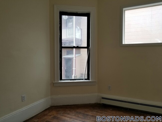 Photo - 81 Ruthven St Unidad 1