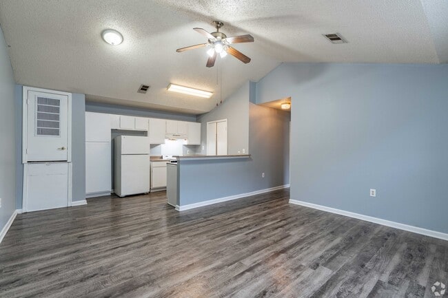 Photo - Caraway Commons