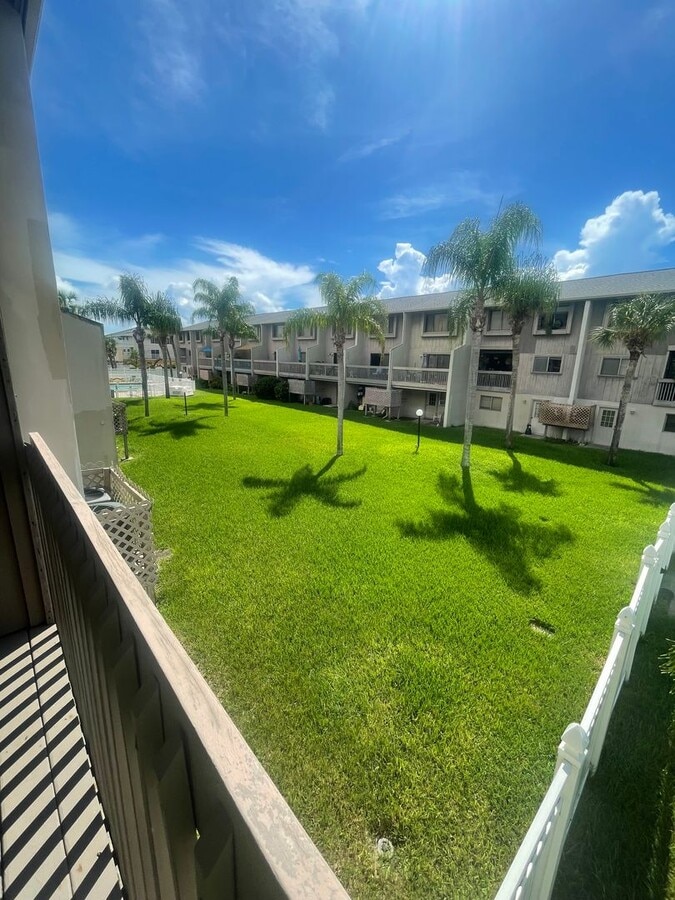 Photo - Beach Place Town House