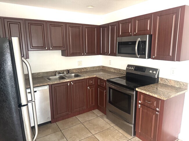 Photo - 4435 Perch St