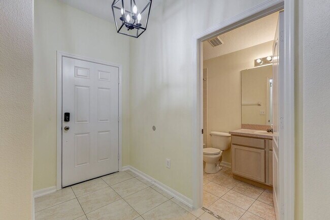 Photo - 19332 Everton Pl