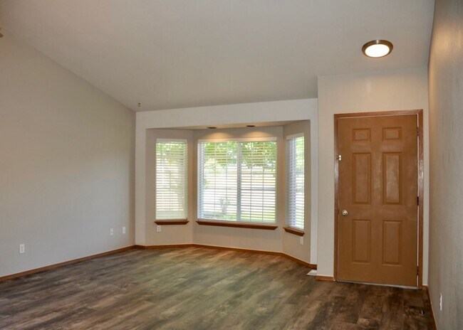 Photo - 4024 E 2nd Ave Unit 1