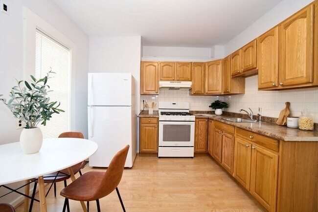 Photo - 43 Mt Vernon St Unit 1