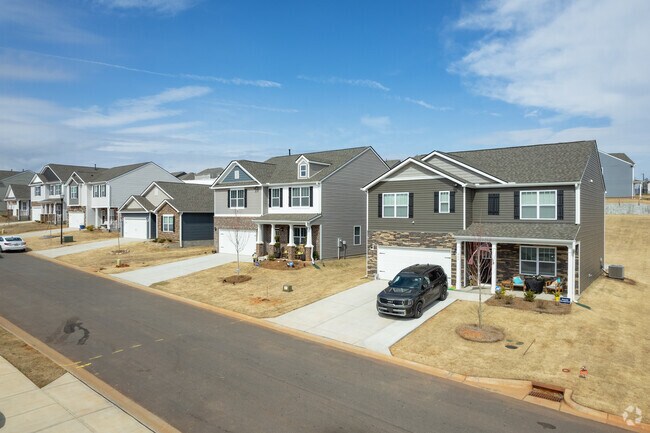 Brookside Farms - Traditions - Brookside Farms - Traditions Townhomes