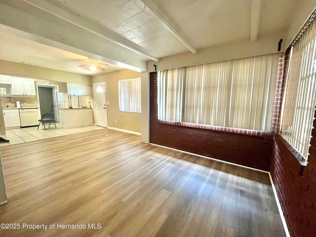 Photo - 1032 Marlow Ave