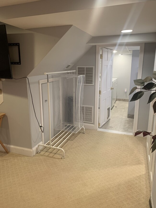 Photo - 5806 McKinley St Unidad A