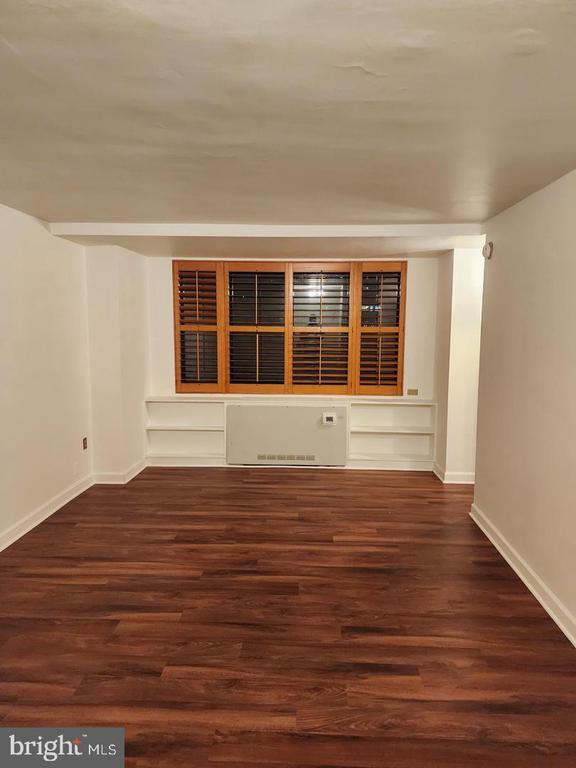 1111 Arlington Blvd Unit 329
