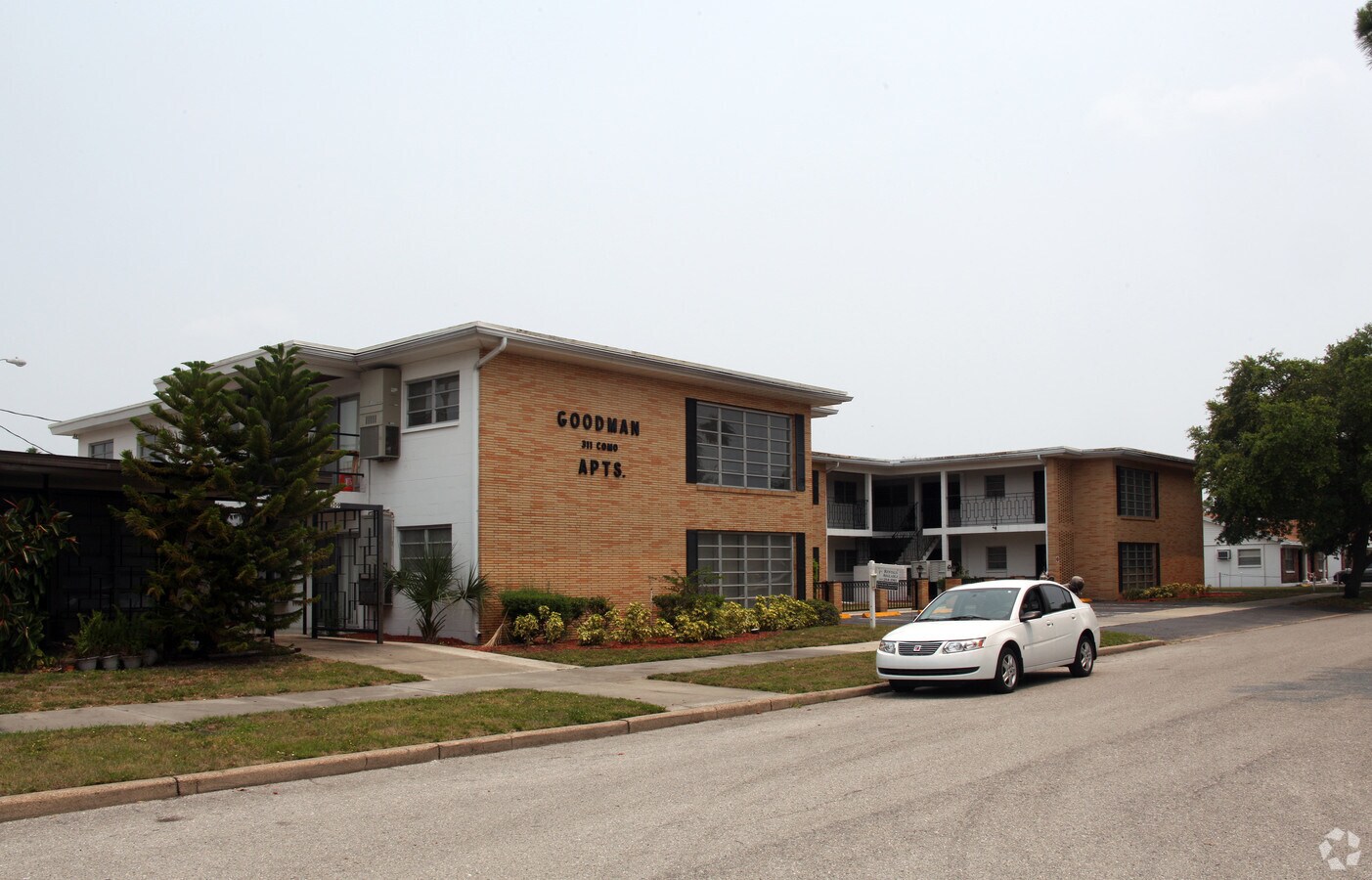 Photo - Goodman Apartments