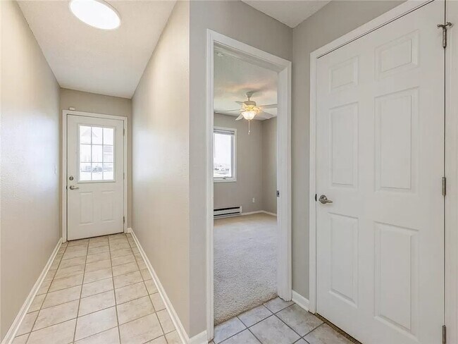 Photo - 11 NE Sunrise Dr