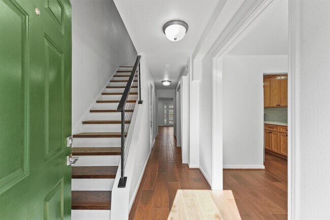 Photo - 11515 Burdine St Unidad 536