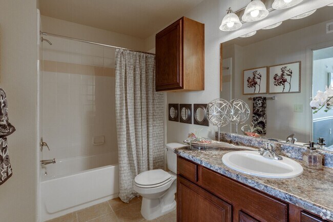 Photo - Tuscany Hills Luxury Apartments