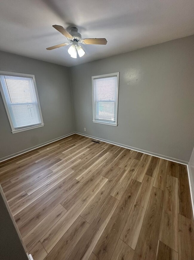 Photo - 3 Bedroom Updated house!  Two Stall Garage