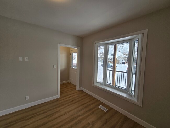 Photo - 71 St Julien St