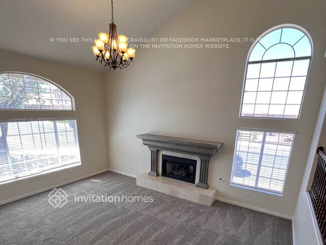 Photo - 280 Plaza Carmelina Ct