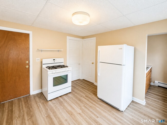 Photo - 515 Park Ave Unit 2
