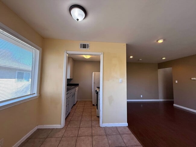 Photo - 2032 Benita Dr Unit 4