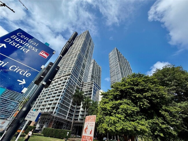 Building Photo - 475 Brickell Ave Unit 1711