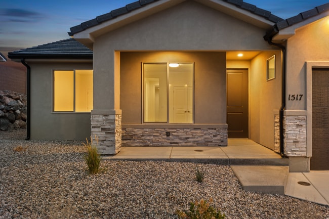 Photo - 1517 W 470 N