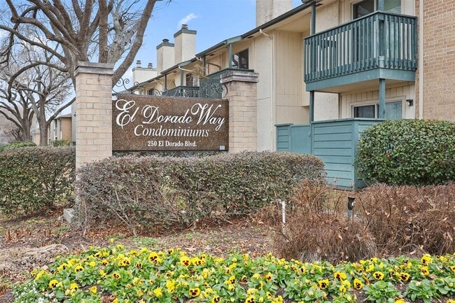 Photo - 250 El Dorado Blvd Unidad 197 Rental