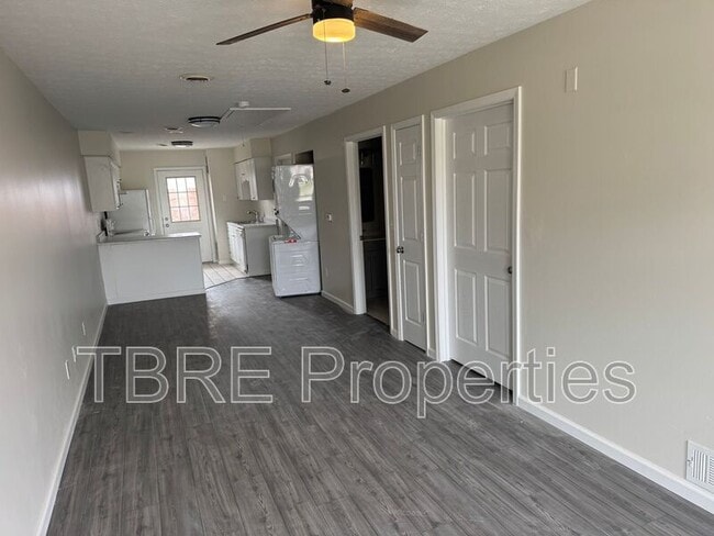 Photo - 700 Jefferson St