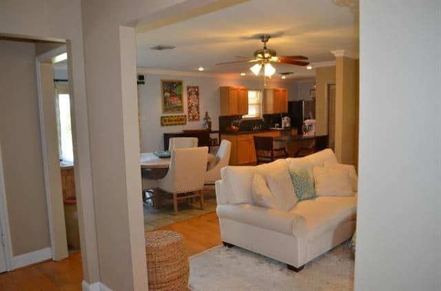 Building Photo - 4104 Haring Rd Rental