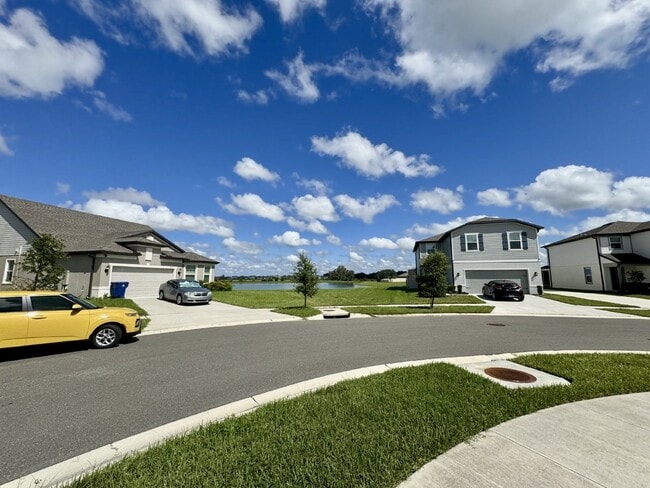 Photo - Epperson lagoon community-9565 Rally Spring Loop, Wesley Chapel!" WIFI AND CABLE INCLUDED