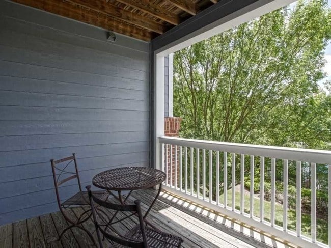 Photo - The Berkeley At Southpoint