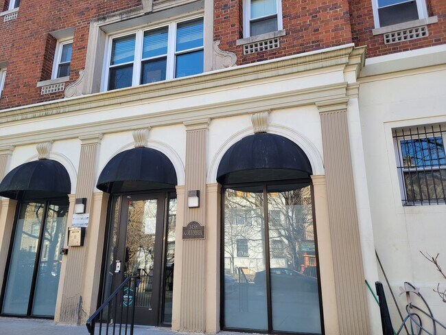 Photo - Spacious 2 BR/2 BA 2-Level Condo in Columb...