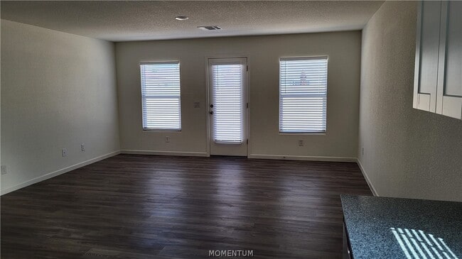 Photo - 1141 Aspen Dr