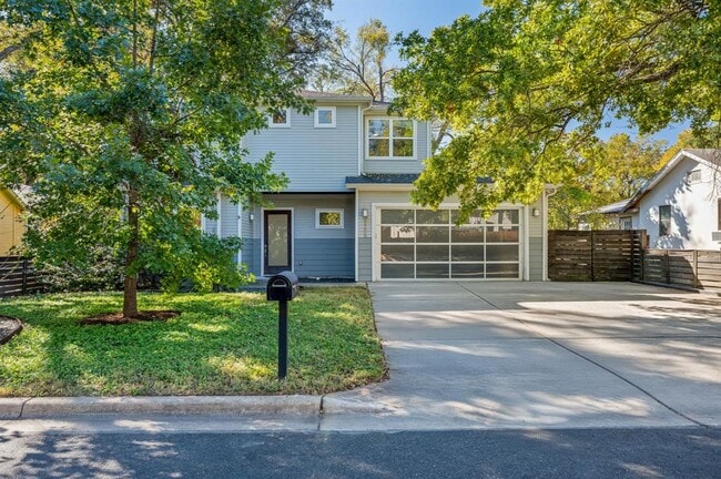 Photo - 3209 Govalle Ave